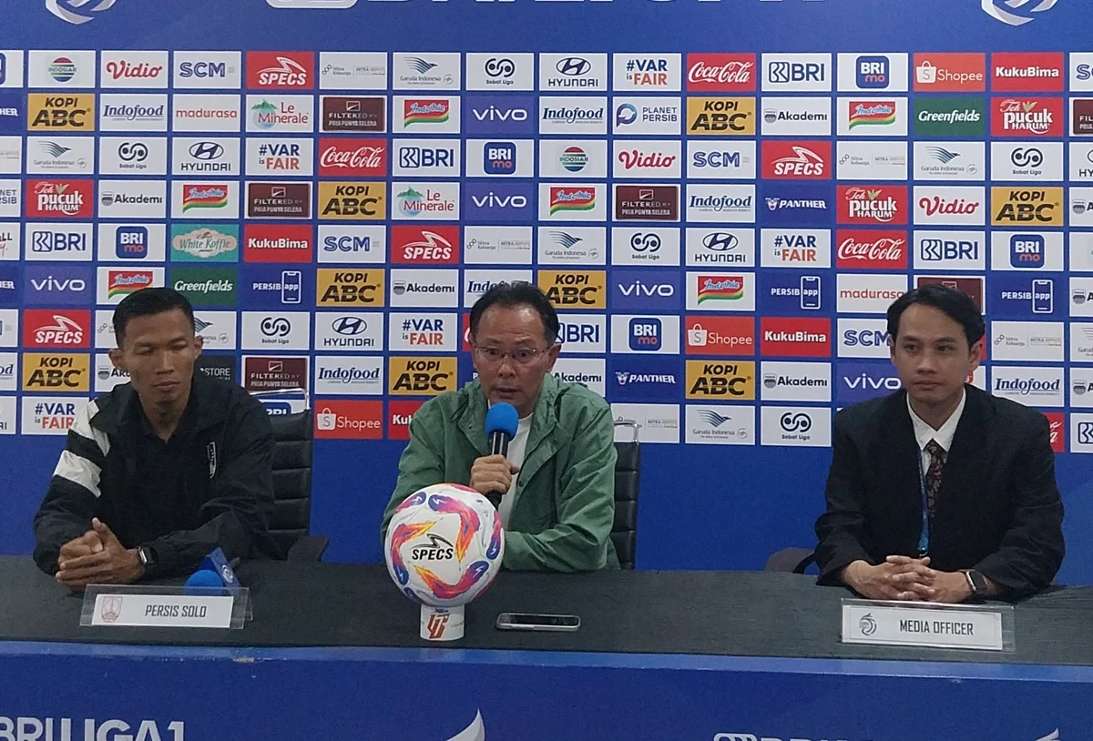 Respons Ong Kim Swee Usai Persis Solo Kalah Tipis 2-3 di Kandang Persib Bandung Respons Ong Kim Swee Usai Persis Solo Kalah Tipis 2 3 di Kandang Persib Bandung